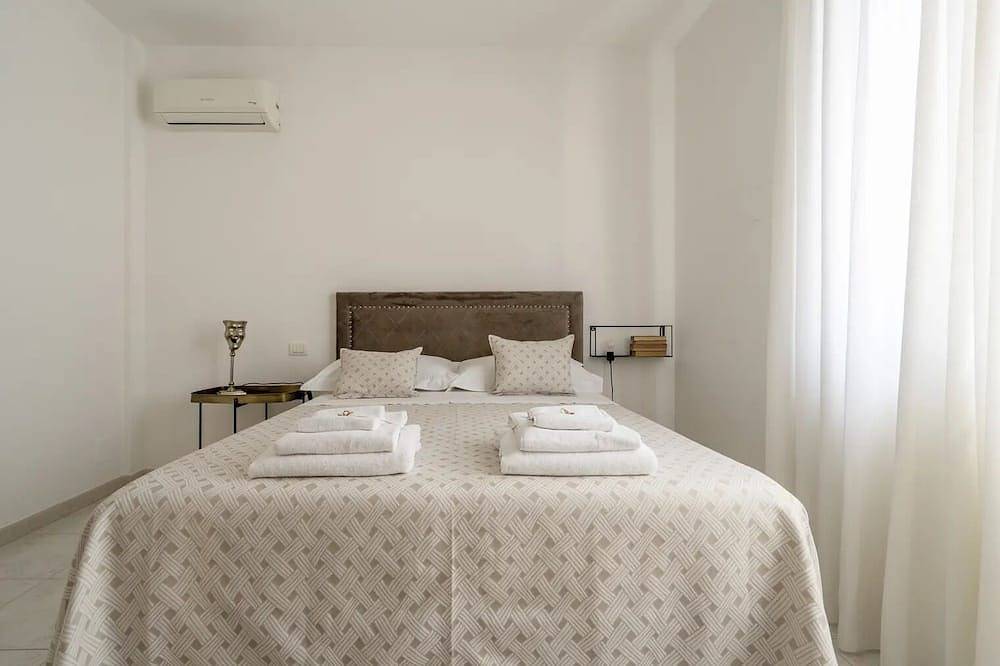 Apartamento entero, Charming Penthouse with private terrace  in Fasano, Salento