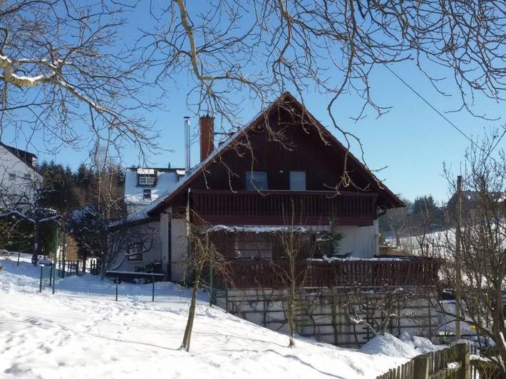 Ferienwohnung für 3 Personen, mit Balkon und Terrasse sowie Garten in Rabenau