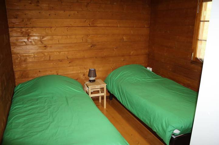 Wooden chalet in the heart of nature near a farm in Neschers, Besse-et-Saint-Anastaise region