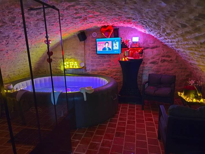 Appartement de vacances pour 4 personnes, avec Jacuzzi et Terrasse
