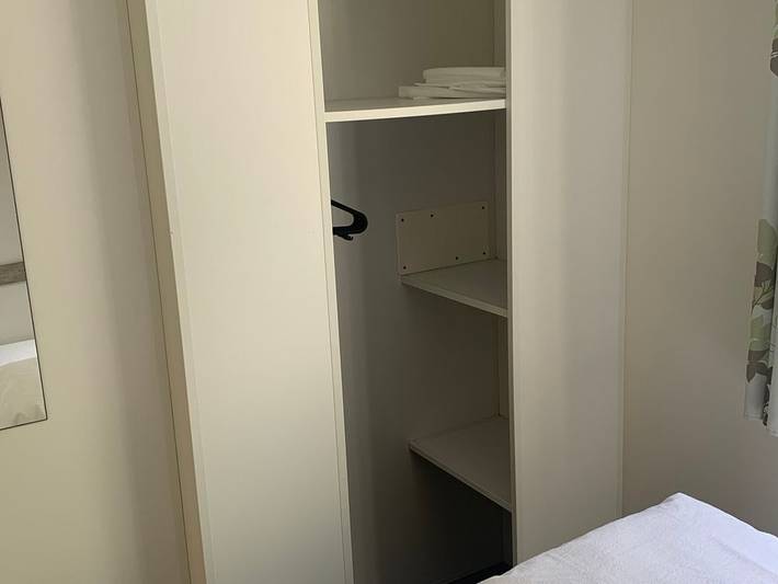 Mobil home pour 6 personnes, avec terrasse et piscine à Thiviers - 3