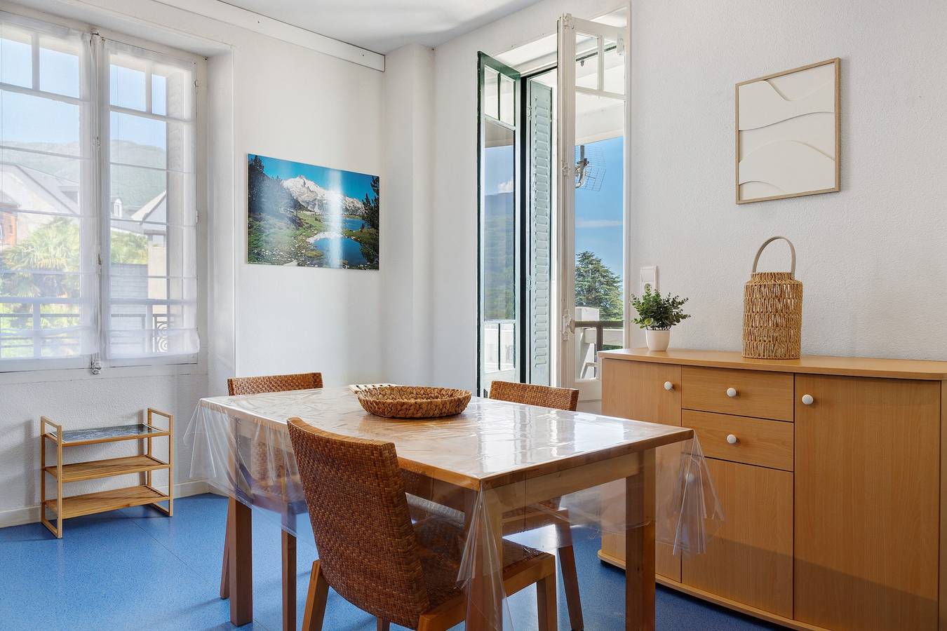 Ganze Wohnung, Apartment 'Hautacam' mit Bergblick, Balkon und Wlan in Argelès-Gazost, Französische Pyrenäen