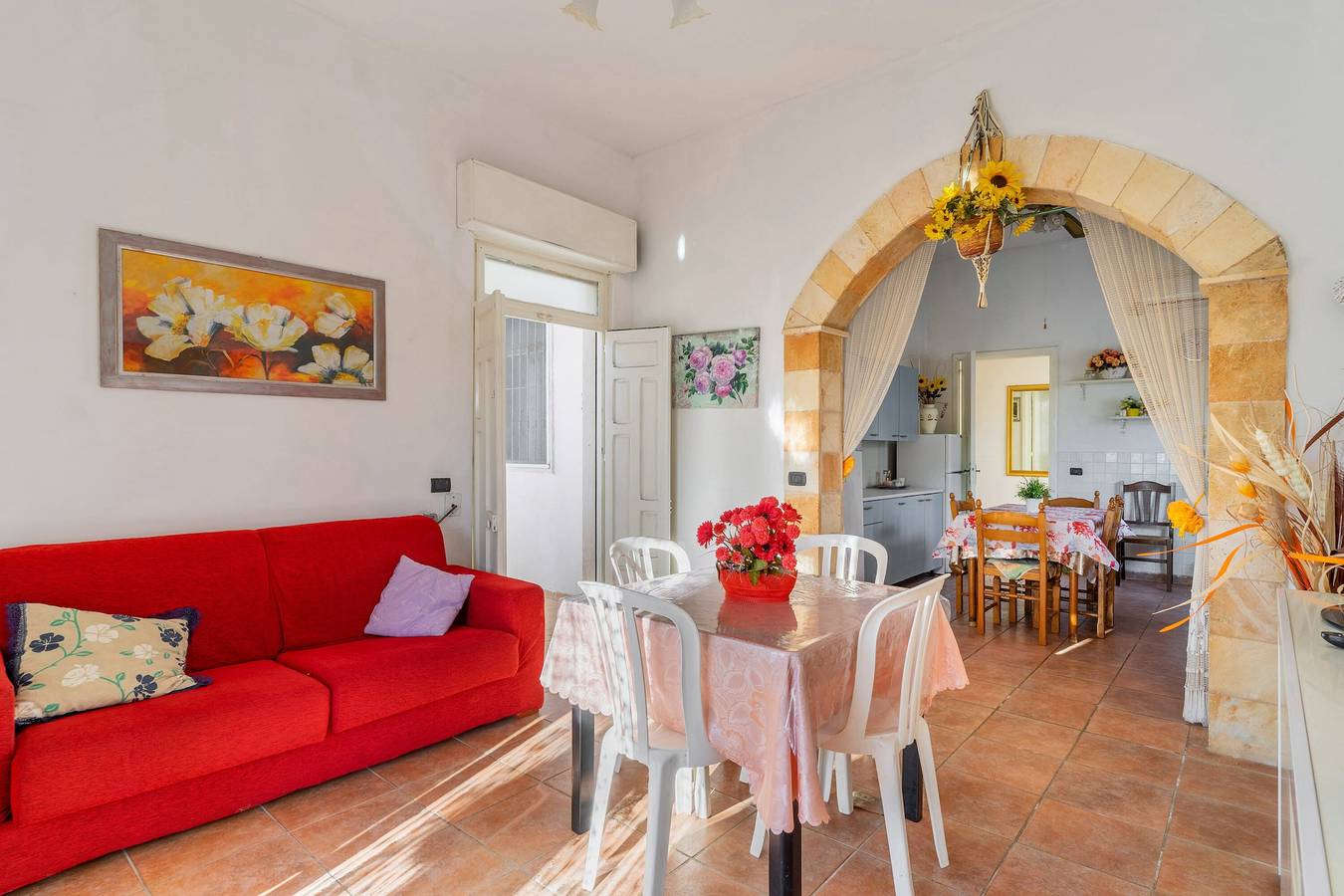 Villa 'Villetta A Torre Lapillo' avec vue sur la mer, terrasse partagée et climatisation in Porto Cesareo, Golfe de Tarente