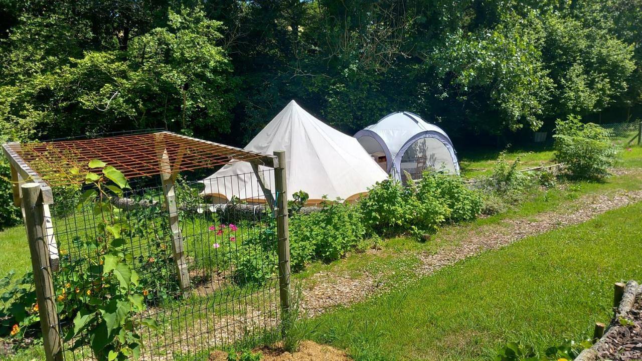 Tent in Tréduder, Ceinture Dorée