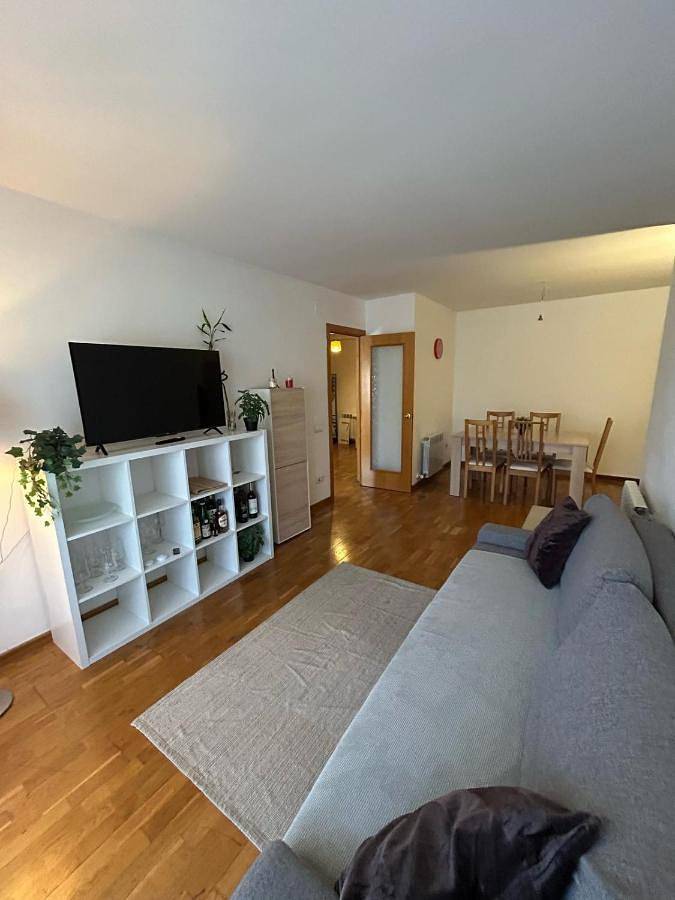Apartamento de vacaciones para 6 personas, con vistas y balcón - 1