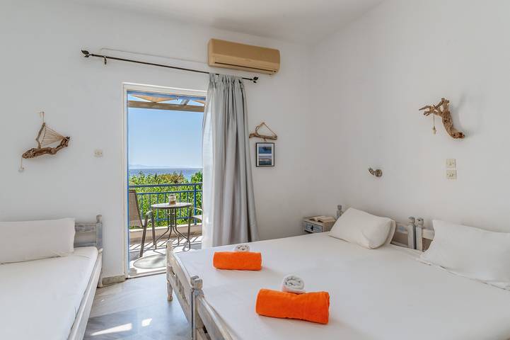 Location de vacances pour 3 personnes, avec Balcon et Jardin dans Andros - 4