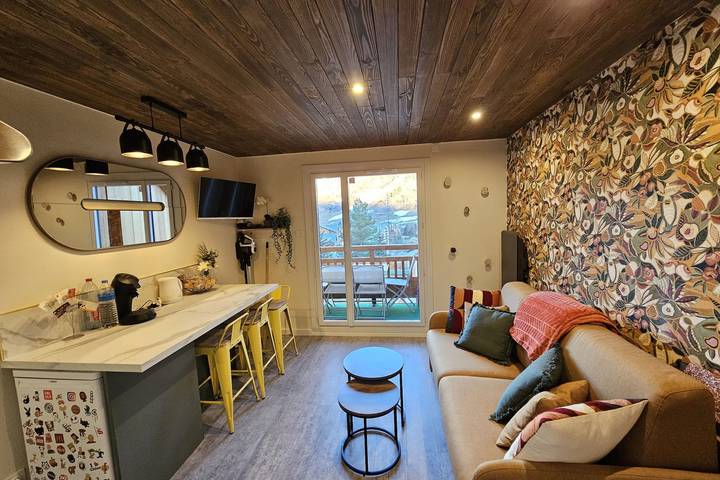 Gîte pour 4 personnes, avec balcon, adapté aux familles à Vénosc - 2