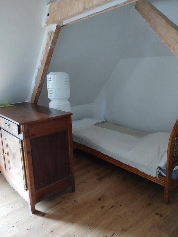 Appartement de vacances entier, Double Room in La Bazouge-du-Désert, Fougères-Vitré
