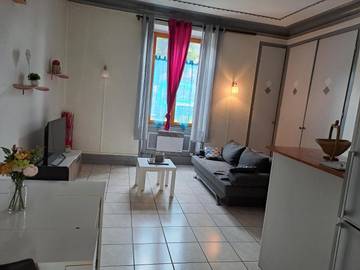 Gîte pour 5 personnes, avec terrasse à La Mure