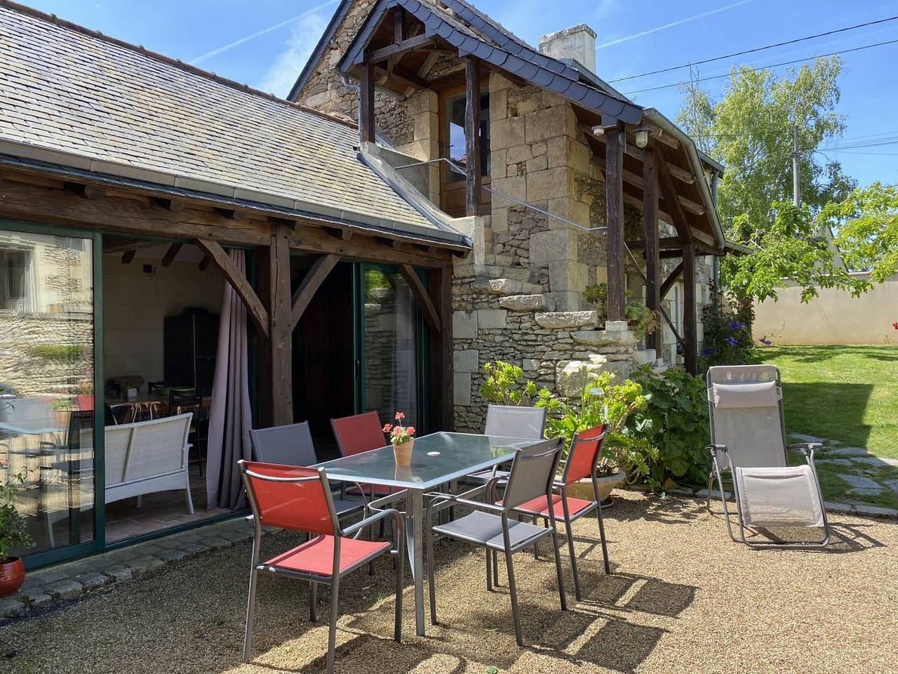 Gite avec véranda au Logis des Moulins in Brigné, Doué-en-Anjou