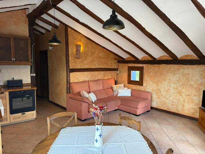 Casa rural para 2 personas, con Jacuzzi además de Terraza y Jardín en Provincia de Teruel - 3