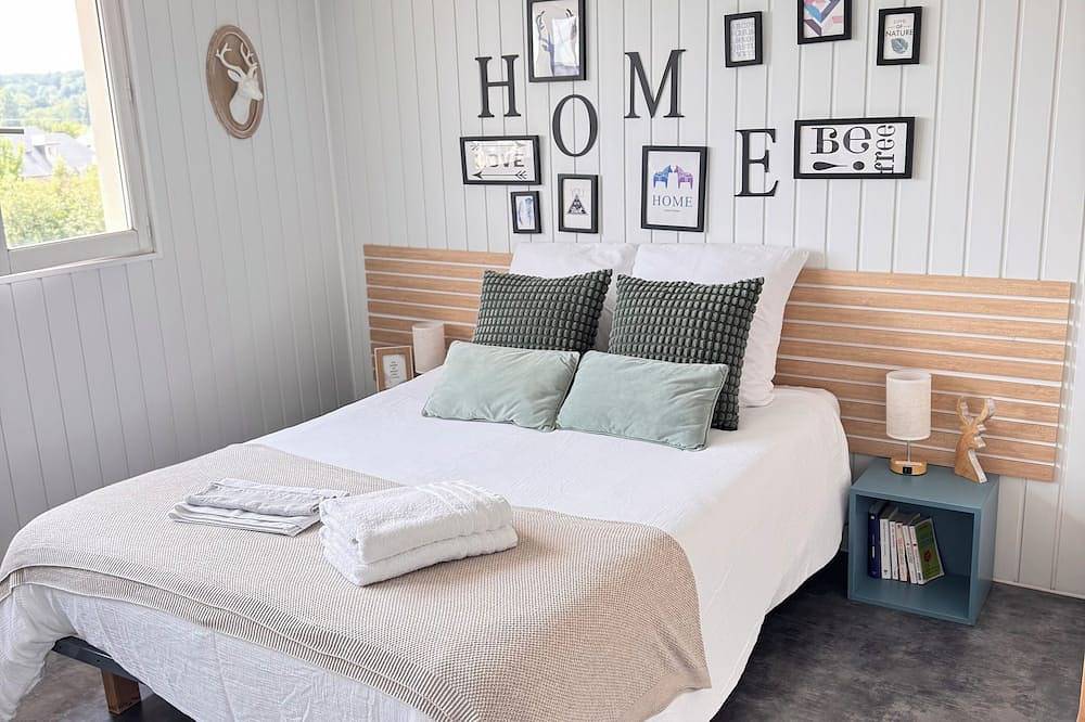Apartamento entero, Cocoonlis, Charmant 2 Pièces au Cœur de la Ville Avec vue sur la Basilique in Lisieux, Region de Lisieux