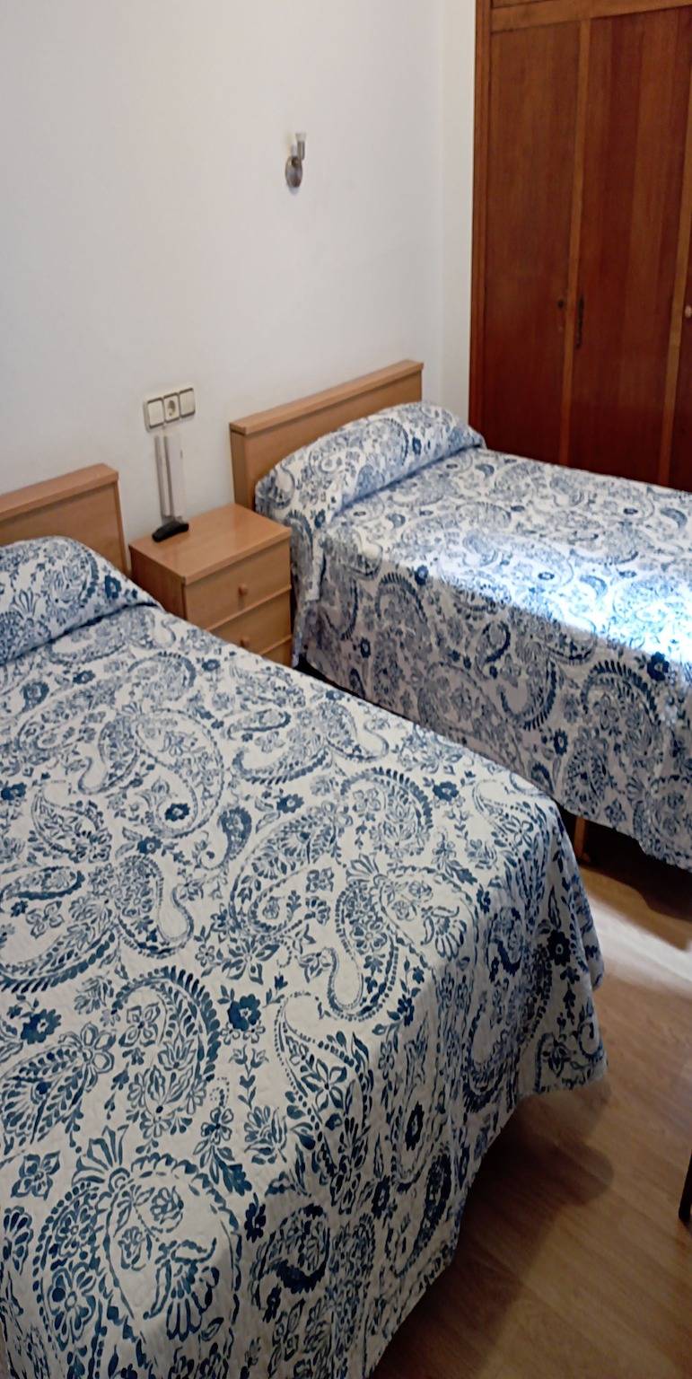 Gemütliches Doppelzimmer mit eigenem Bad in Luarca, Valdés