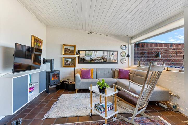 Ferienhaus mit Meerblick für 4 Personen, mit Balkon/Terrasse und Ausblick sowie Terrasse in Henne Strand - 3
