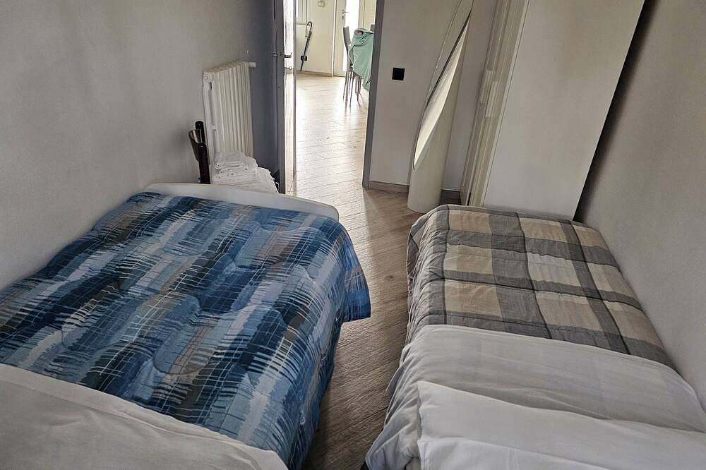 Entire apartment, Lina's B&B in Montese, Modena Province