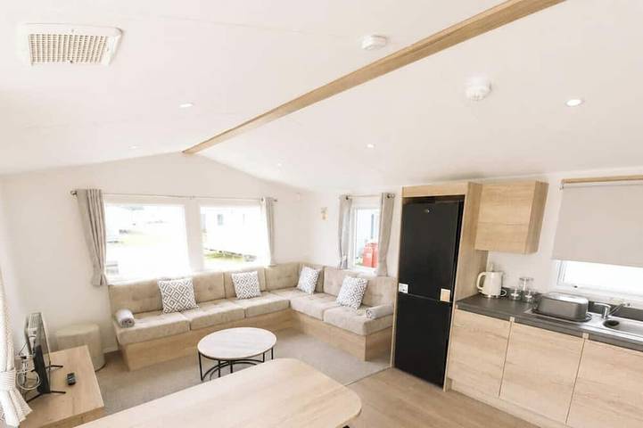 Holiday home for 8 people, with Terrace and Garden as well as Pool in Camber Sands