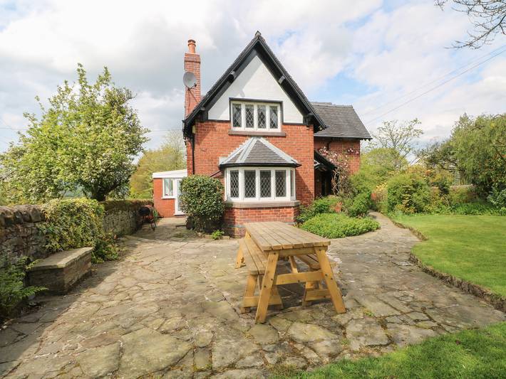 Gun End Cottage in Staffordshire