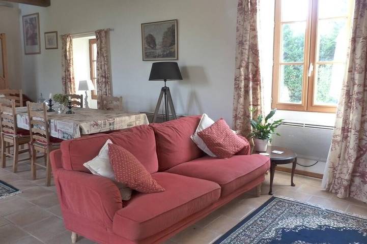 Gîte pour 5 personnes, avec piscine et jardin dans Beaumontois en Périgord - 2