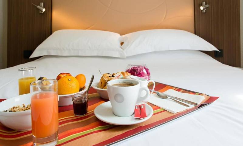 Hôtel pour 2 personnes, avec jacuzzi et terrasse à Saint-Herblain - 2