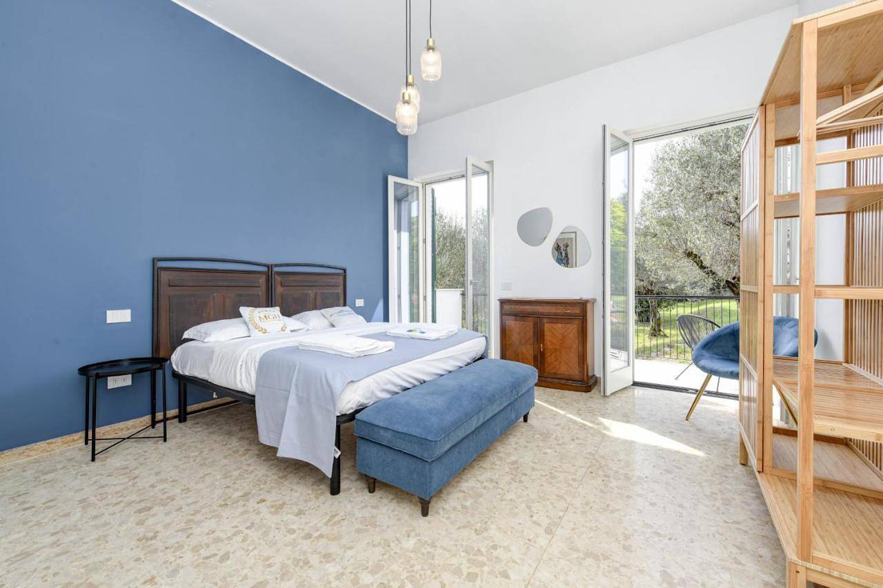 Mgh - Villa Sirmione in Lido delle Bionde (Sirmione), Sirmione