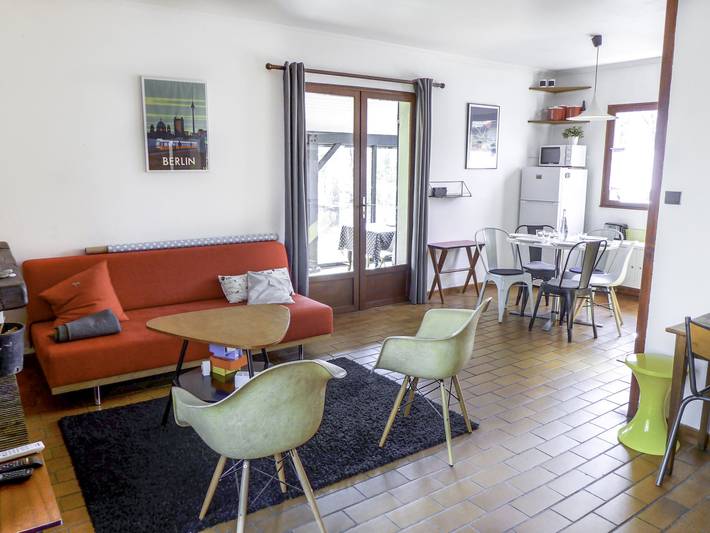 Location de vacances pour 5 personnes, avec terrasse et jardin, animaux acceptés à Lacanau - 2