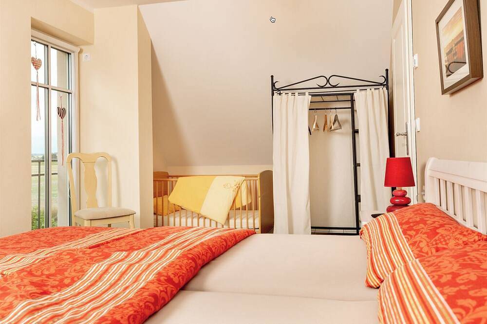 Exklusives Ferienhaus auf Rügen,strandnah,Familienurlaub an der Ostsee. in Lobbe, Mönchgut