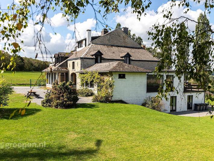 Ferienhaus für 60 Personen, mit Balkon/Terrasse und Terrasse sowie Sauna