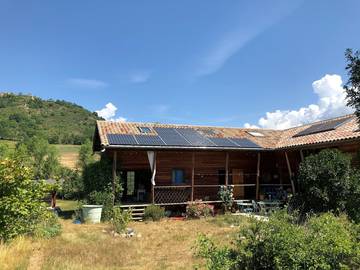 Chambre d’hôte pour 5 personnes, avec jardin à Montmaur-en-Diois