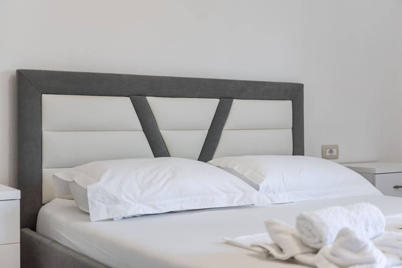 Apartamento entero, Hometown Apartment | 2 in Albania