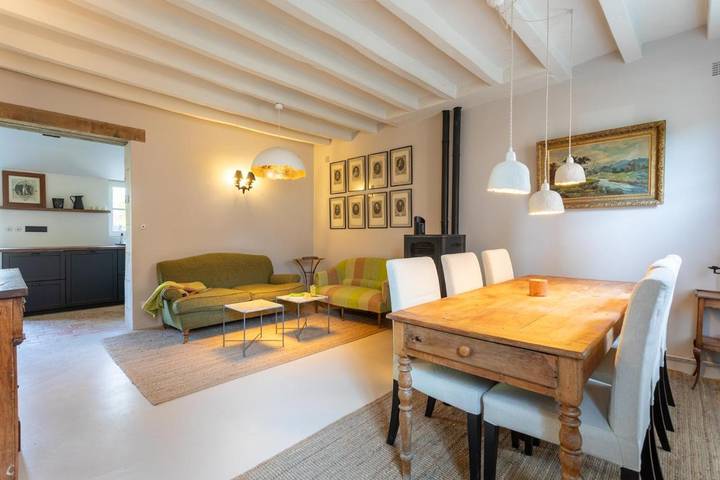 Location de vacances pour 6 personnes, avec jardin et vue, animaux acceptés à La Chartre-sur-le-Loir