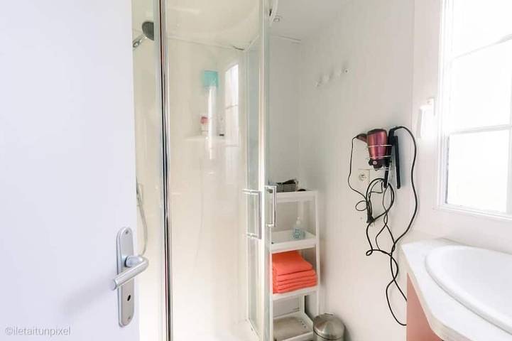 Gîte pour 6 personnes, avec jacuzzi ainsi que piscine et terrasse à Talmont-Saint-Hilaire - 4