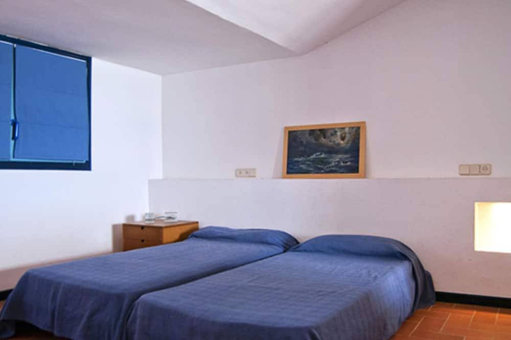 At303 Botigues de Mar: Casa de 3 plantas con una terraza con vistas magníficas del mar in Altafulla, Costa Dorada