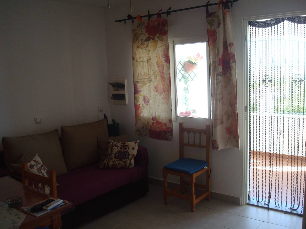 Impresionante bajo con terraza de 2 habitaciones y piscina in Playas de Vera, Vera