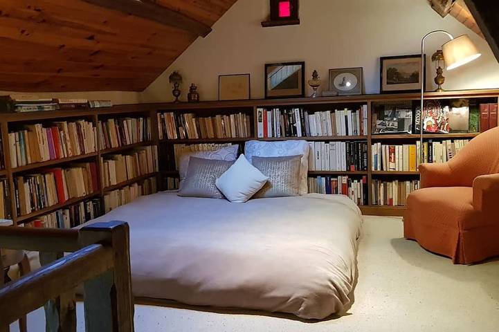 Location de vacances pour 12 personnes, avec jardin et terrasse, animaux acceptés à Bransles - 4