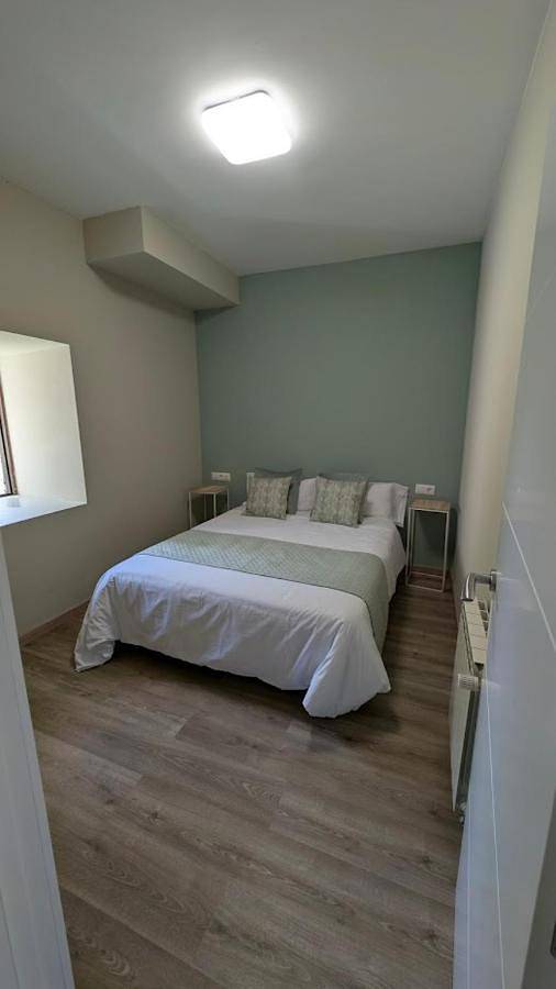 Casa de vacaciones para 4 personas, con Balcón y Terraza además de Jardín y Vistas al lago en Provincia de Orense - 4