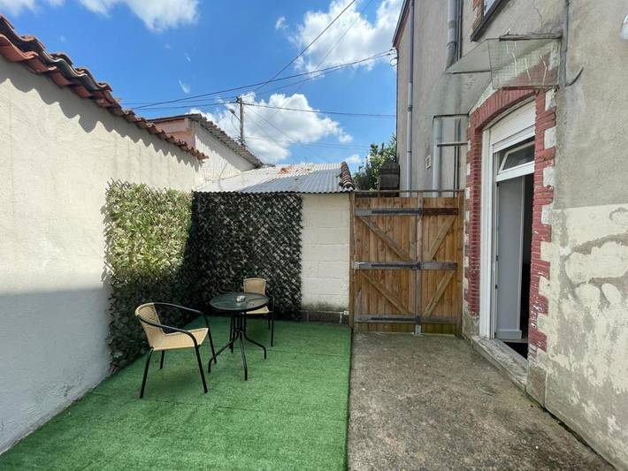 Gîte pour 4 personnes, avec terrasse, animaux acceptés à Cholet - 2