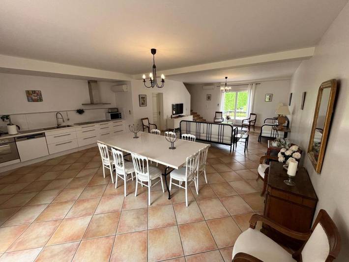 Location de vacances pour 8 personnes, avec piscine et jardin à Sainte-Foy-d'Aigrefeuille - 3