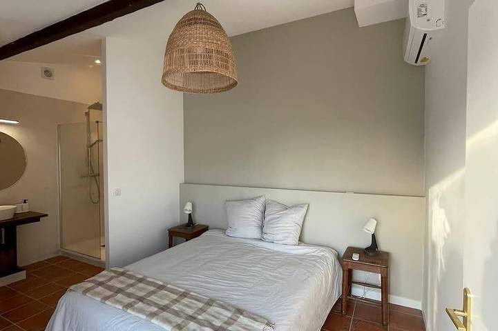 Location de vacances pour 4 personnes, avec terrasse et jardin à Le Puy-Sainte-Réparade - 2