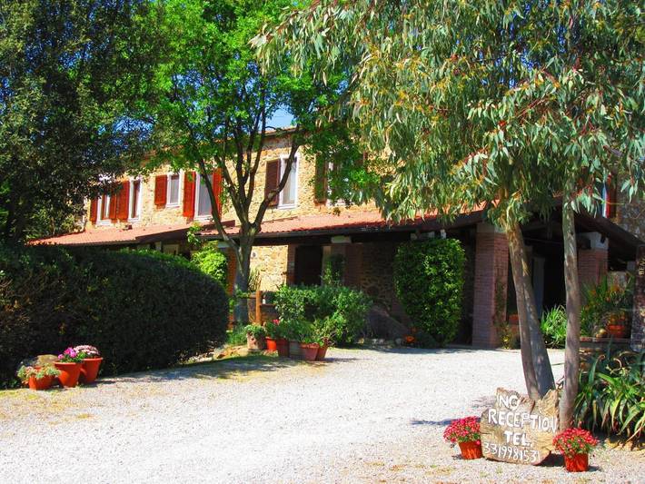 Appartamento per 4 persone, con Terrazza e Giardino nonché Panorama a Le Rocchette