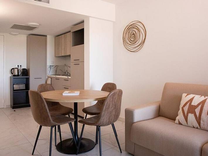 Camping pour 4 personnes, avec sauna ainsi que balcon et bassin pour enfant à Saint-Cyprien - 2