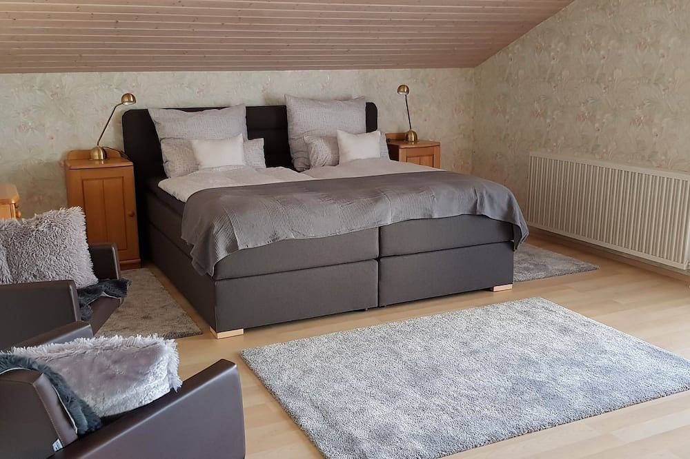 Ganze Wohnung, Großzügige Ferienwohnung in der Schlössergemeinde Küps in Küps, Oberfranken