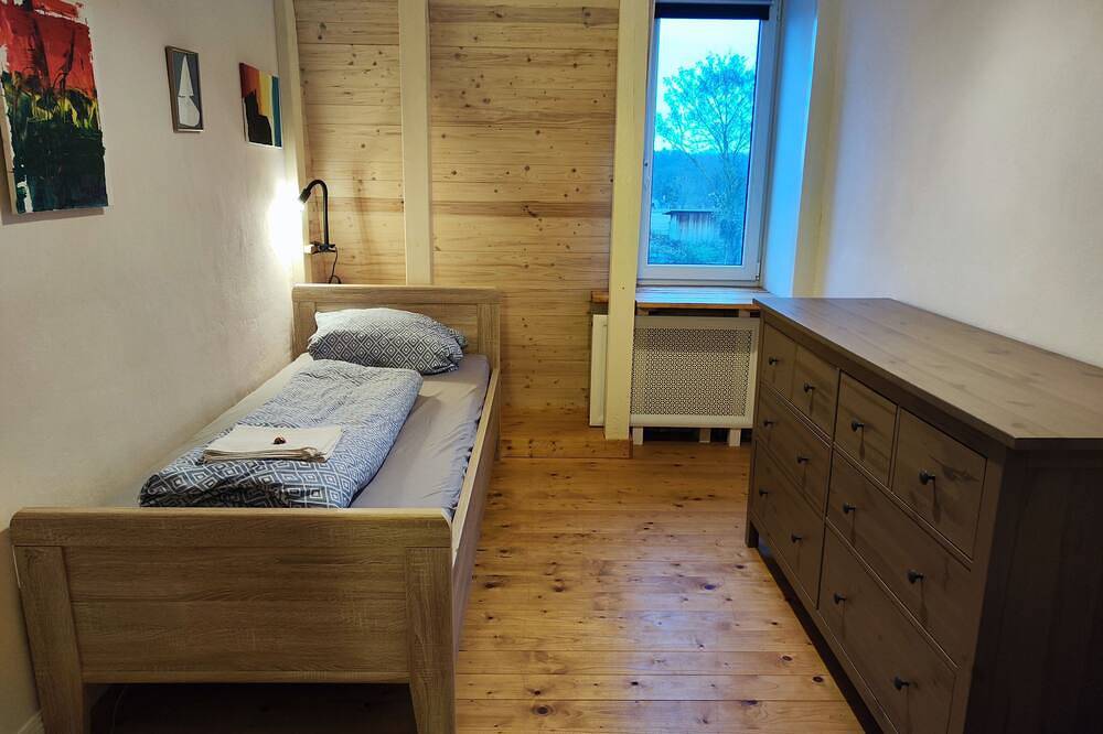 Ganze Wohnung, Charmante Ferienwohnung \"Alte Bäckerei\" bei Berlin in Nauen, Westhavelland