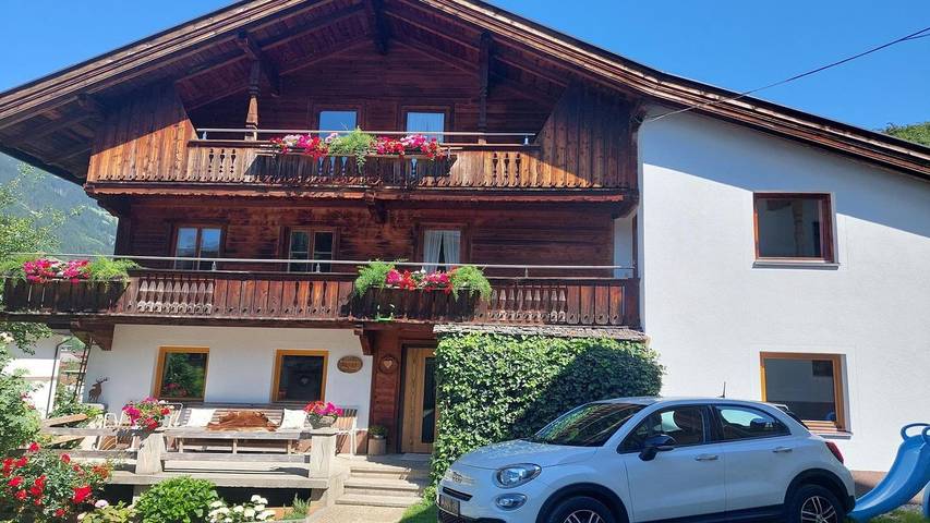 Vakantiehuis voor 10 personen, met tuin en terras, met huisdier in Ramsau im Zillertal