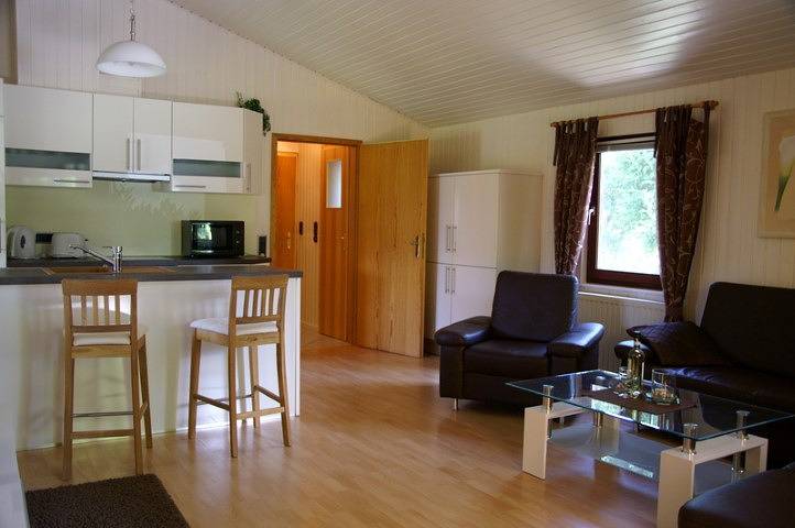 Ferienhaus für 6 Personen, mit Terrasse und Garten, kinderfreundlich in Otterndorf - 2