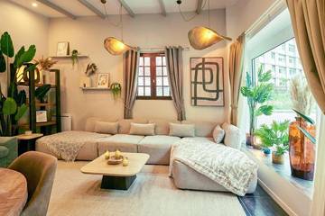 Ferienwohnung für 4 Personen, mit Sauna und Whirlpool in Versailles