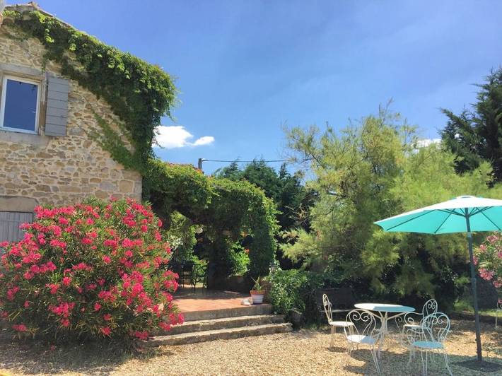 Location de vacances pour 10 personnes, avec piscine ainsi que vue et jardin à Méjannes-lès-Alès - 3