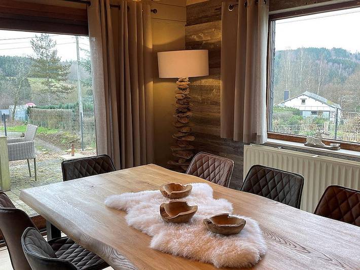 Location de vacances pour 8 personnes, avec terrasse et balcon/terrasse dans Wibrin - 2