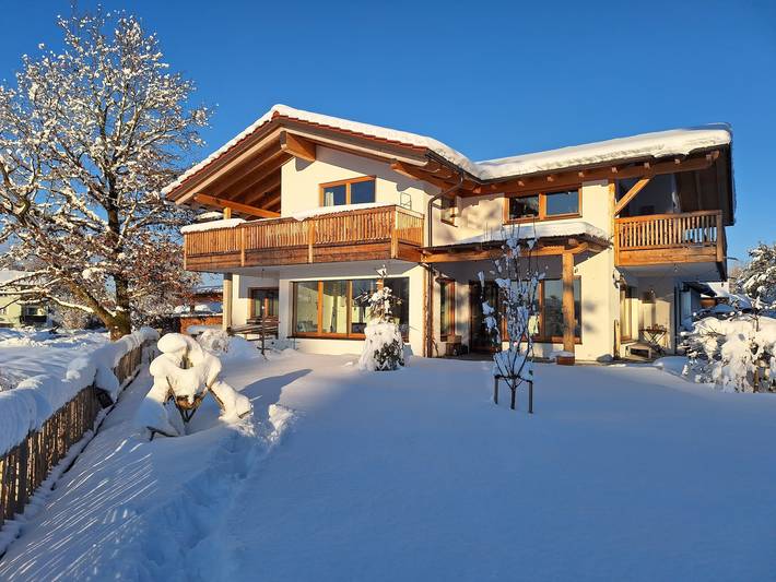 Ganze Ferienwohnung, Wolke 8 - Ferienwohnung kleine Wolke für 1-3 Personen (55 qm, 1. Stock) in Bernau am Chiemsee, Chiemsee