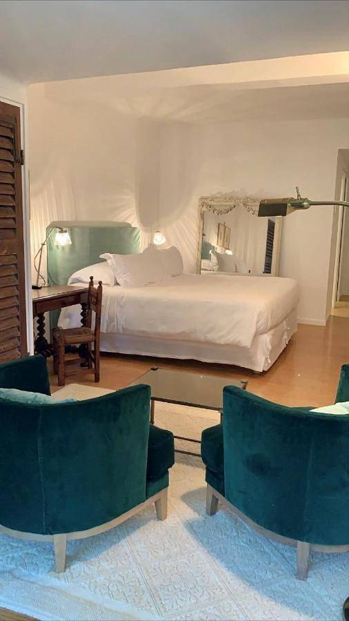 Family Junior Suite in Cala Rossa, Lecci