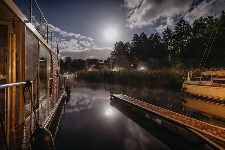 Ferienhaus für 4 Personen, mit Ausblick und Seeblick sowie Terrasse in Fürstenberg/Havel - 4